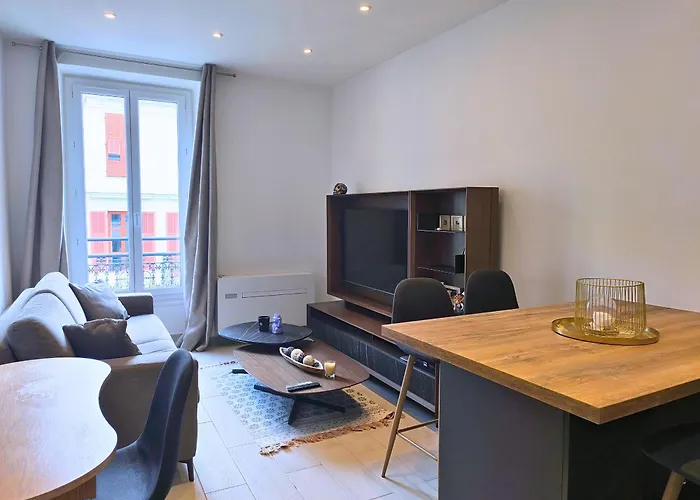 Hyper Centre De - Agreable 3 Pieces Apartman